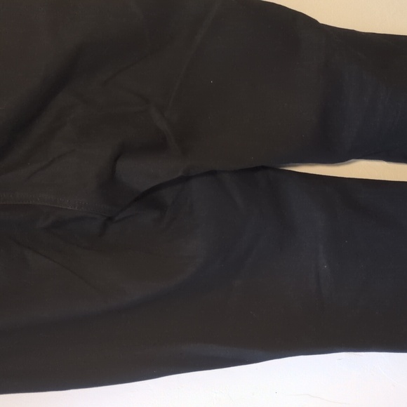 Black jeans - Picture 9 of 10